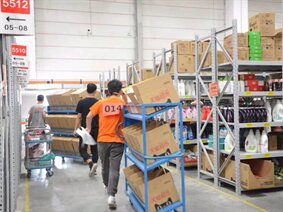 東北地區(qū)出國勞務與出入境中介服務解析 葫蘆島、營口、沈撫新區(qū)的選擇與鑒別